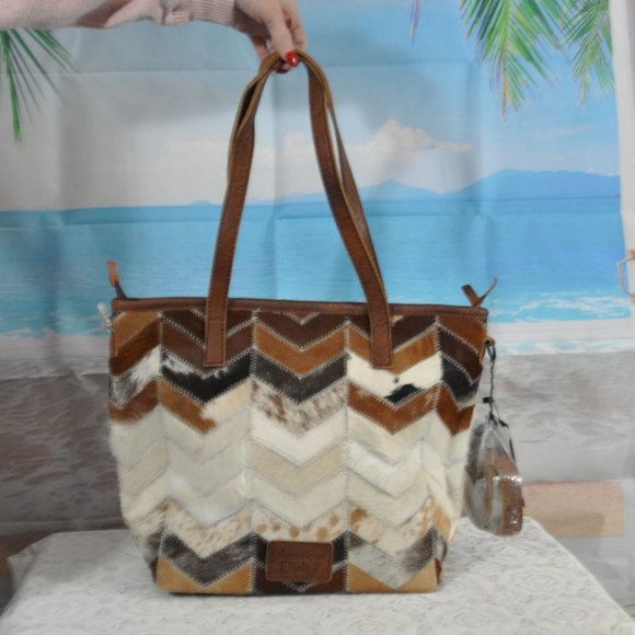 American Darling Handbags - American Darling Cowhide Chevron Pattern on Both Sides of Bag Crossbody Included